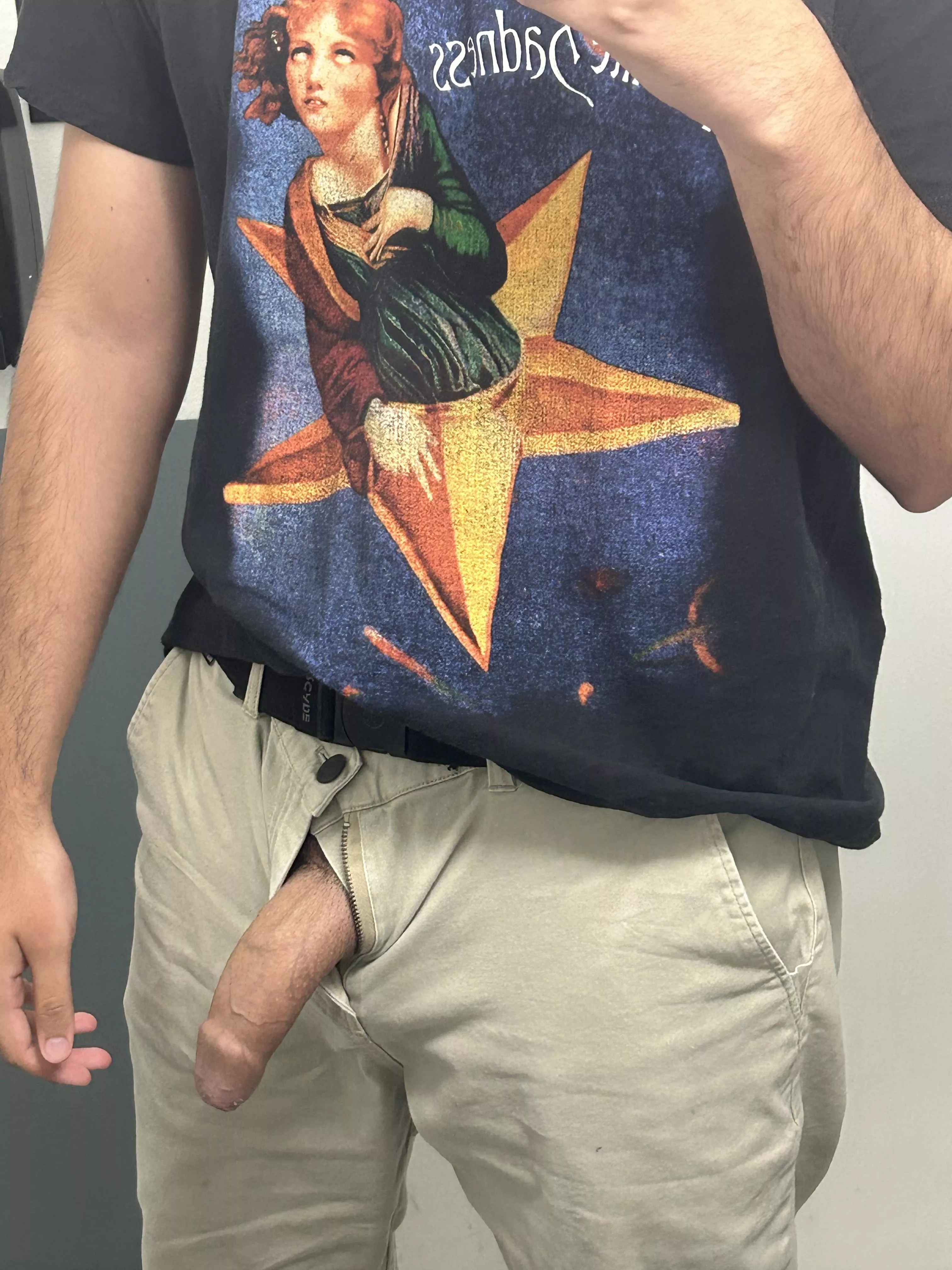 Giving my bros free haircuts but they gotta help me with this first (23) posted by diegoishome