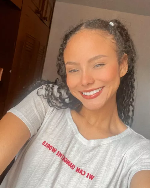 Happy vibes only [f18] by ILoveSmilinggBack