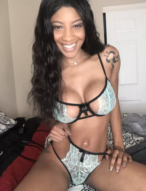 Hottie by chief_donkey69