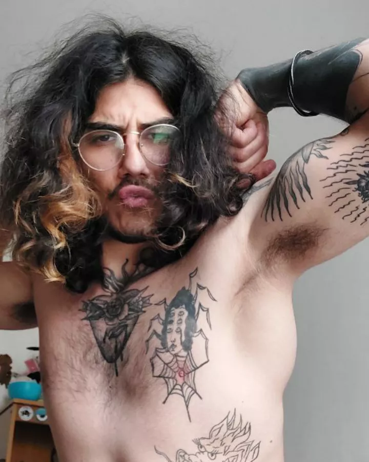 I hope you enjoy my armpits :) posted by xxxApiboy