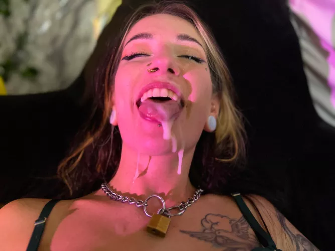 I've always been a cumslut, I'm just finally bragging about it. by georgianfootsoldier