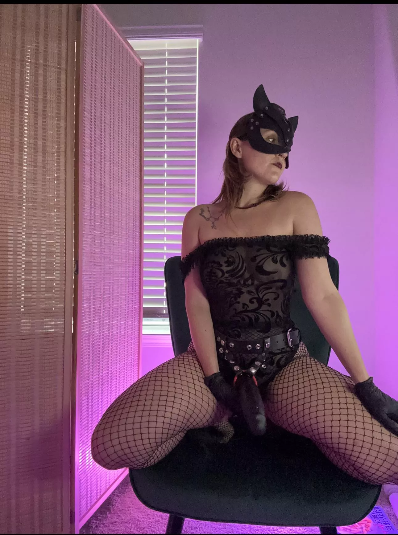 Live show tonight! Custom vids on sale DM for more info! posted by BriVoten24