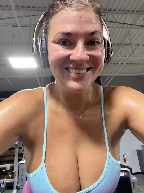 Nice workout today by Gizzygirl127