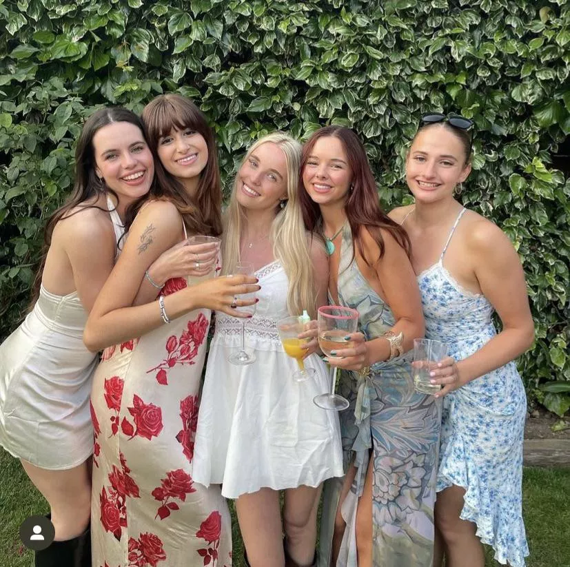 Out for brunch posted by External_Algae_4264