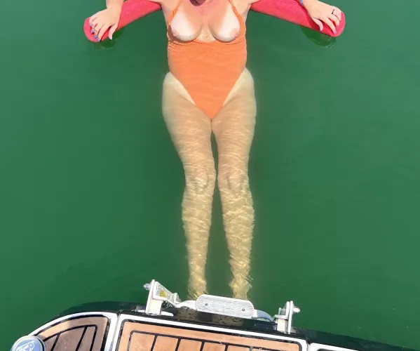 Perfect day on the lake (F) by Emma19811