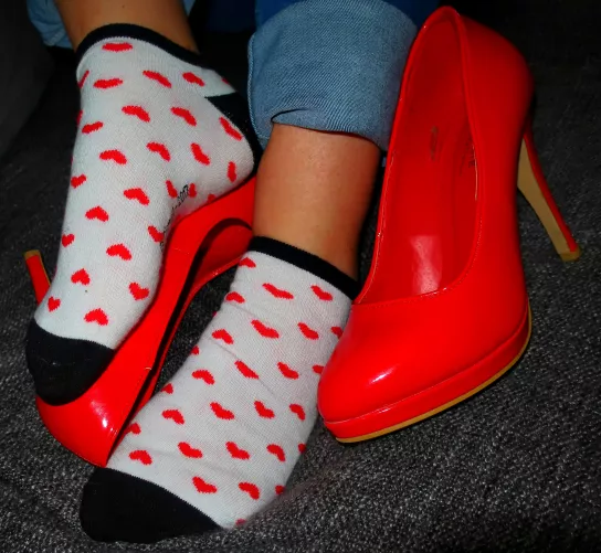 Red heels and socks. by misskatefeet