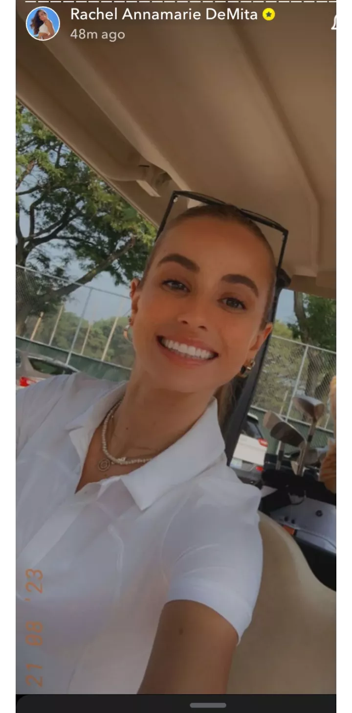 Selfie at golf posted by loamtime