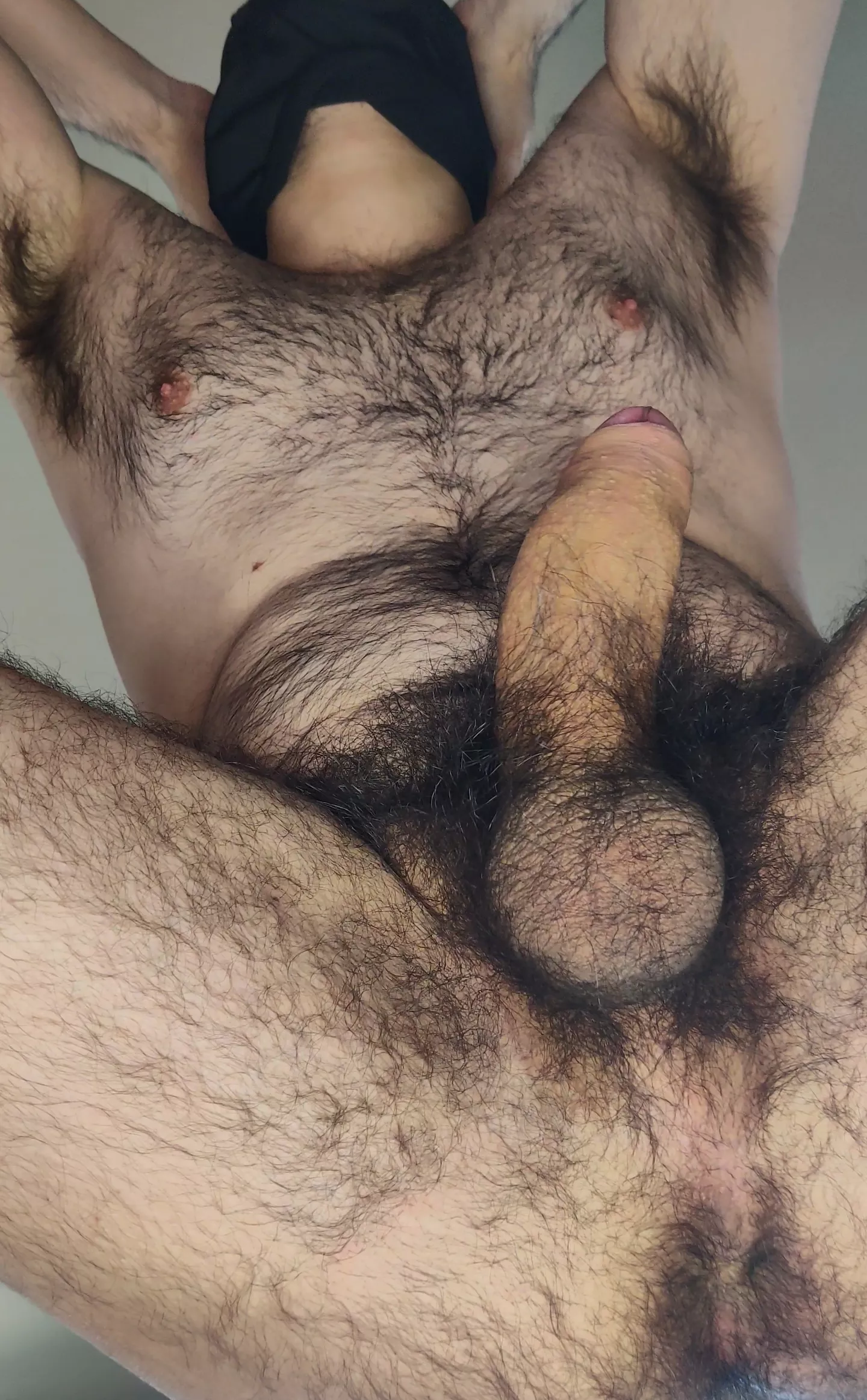 Smelly natural male body posted by MassiveWeather