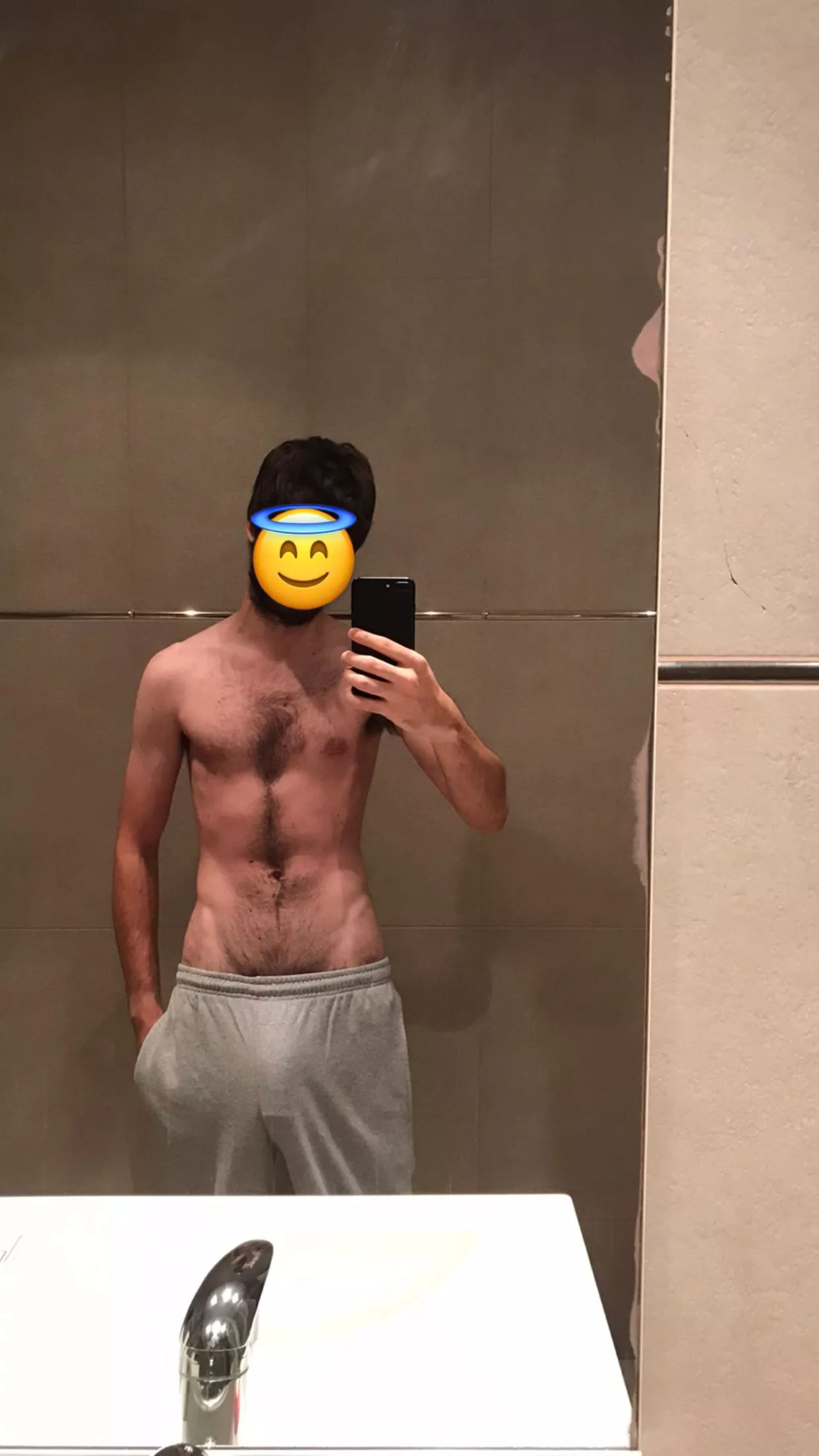 Take them off 😏 posted by EyeSeeYou67