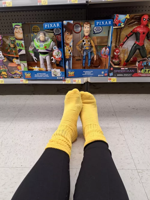 Adventures in socks 🚀 🤠 by elenastoes98