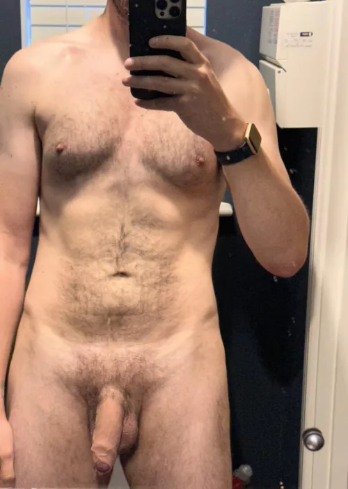 Any lads wanna compare body/cock? by Virtual_Aside9080