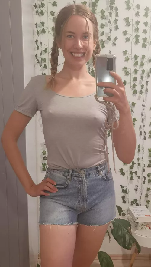 Could you keep eye contact? by naturalgirl_mel