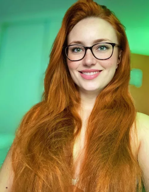 Do I look cute? by Puzzled_MJ