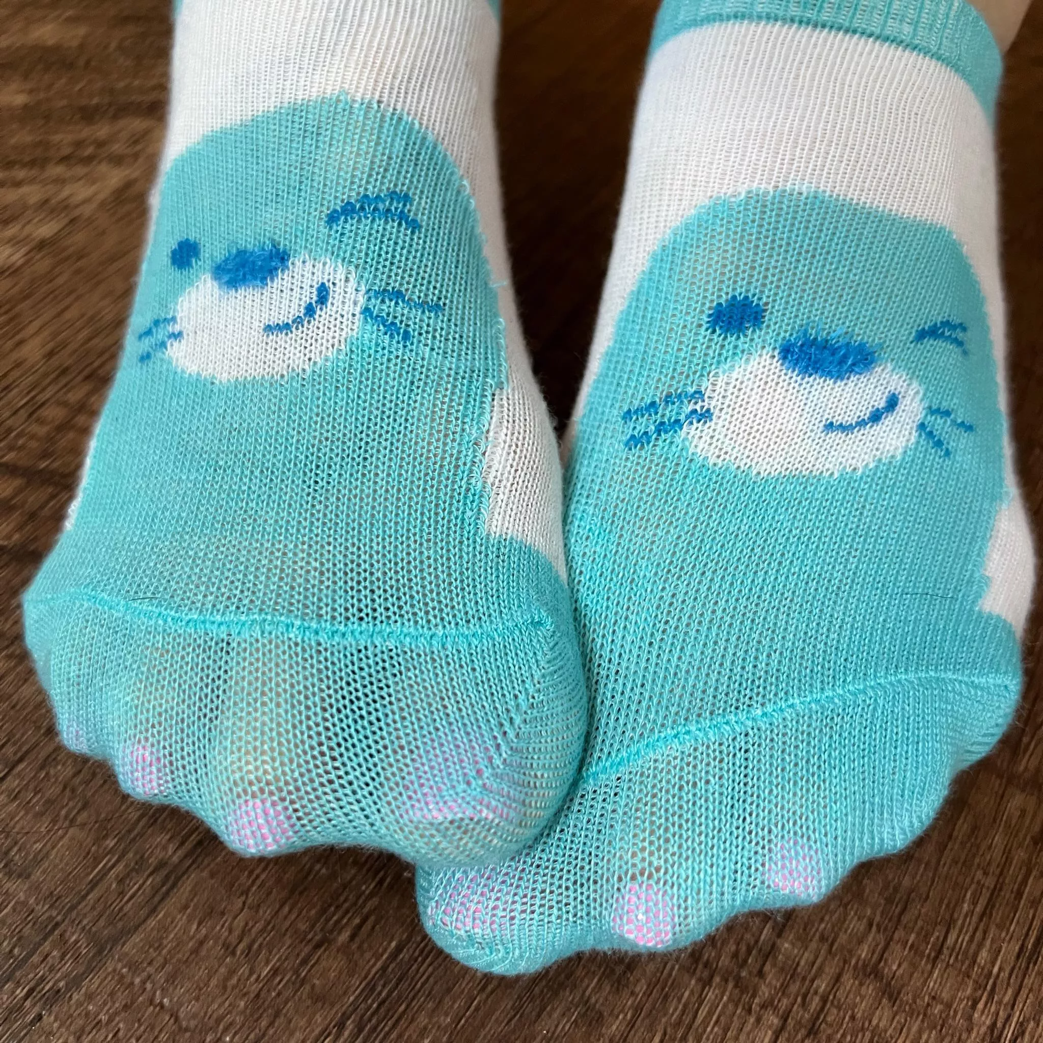 Do you like my socks? [F] posted by Ok-Zookeepergame102
