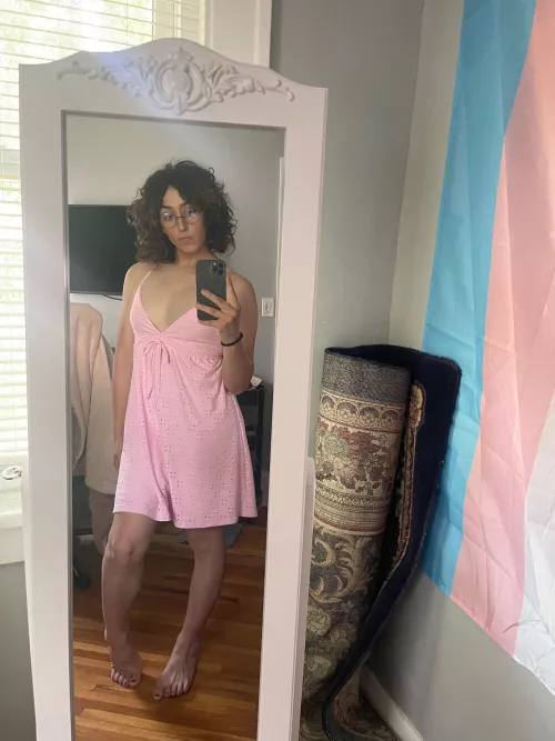 feets? by Leafsimpai