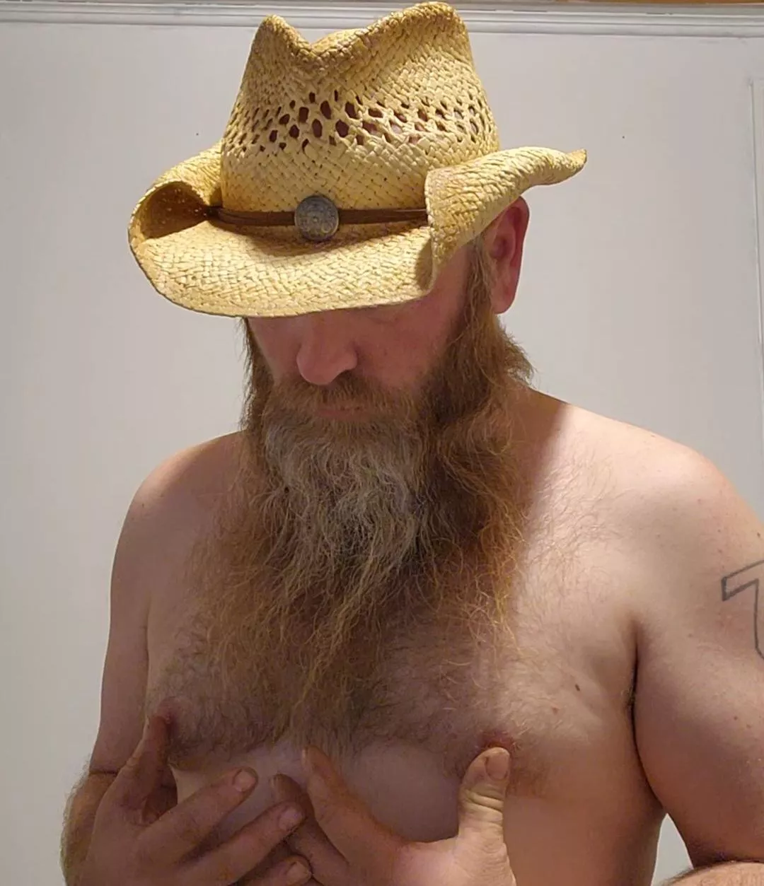 Howdy posted by Effective-One-8547