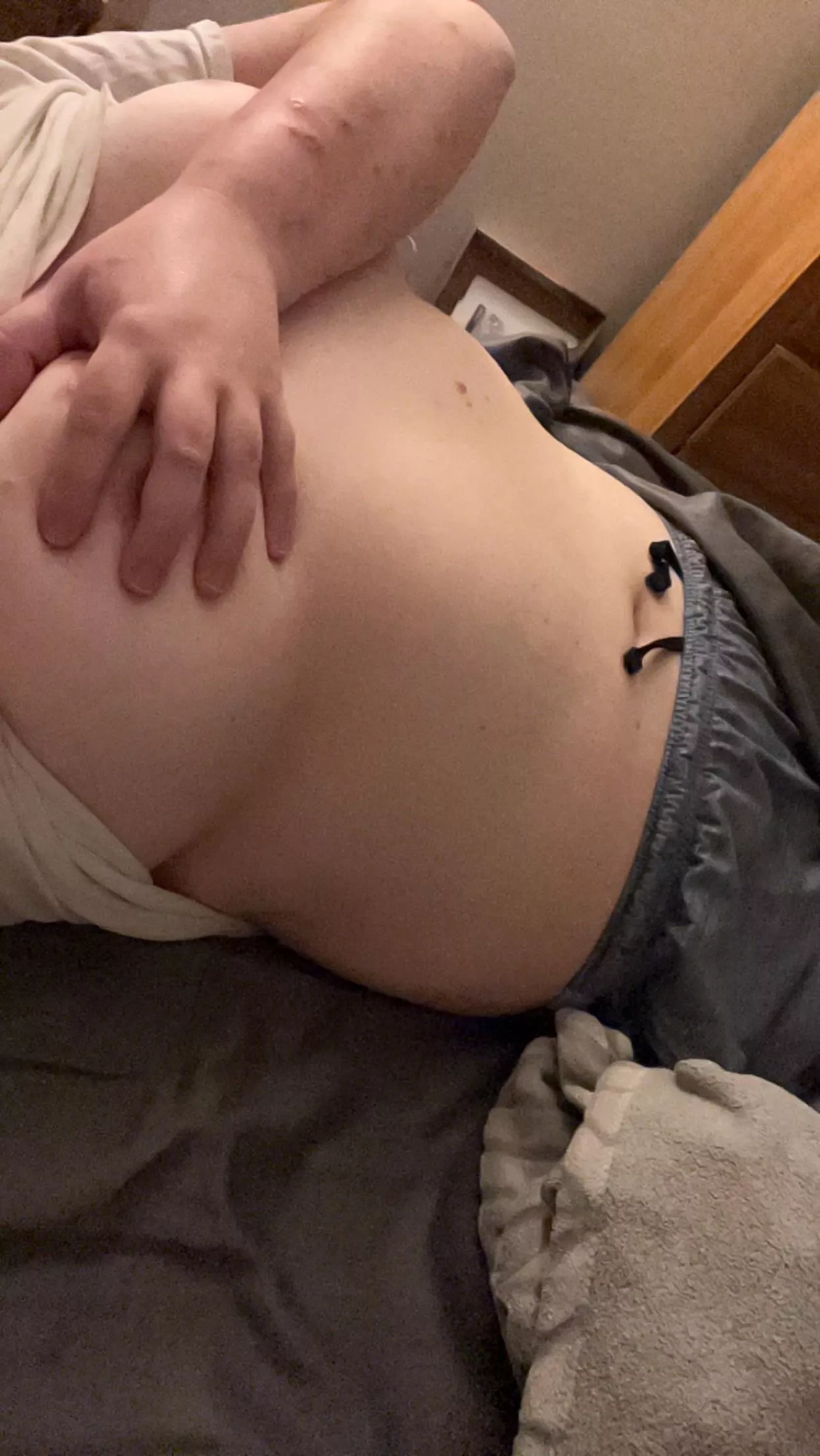 I’m a masc top and I’m usually not into other butches but goddamn, y’all are hot and I would totally bottom for some of y’all 🙈 posted by Sexyweirdo420