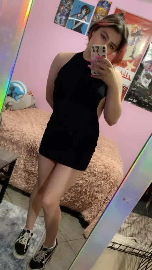 Living life to the best ☺️💖 by Femboy_Izzy