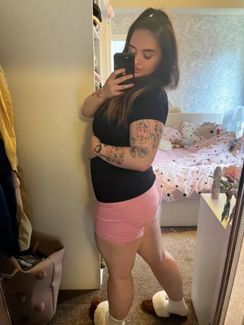 loving short leggings and white socks at the moment by Lolafootsies