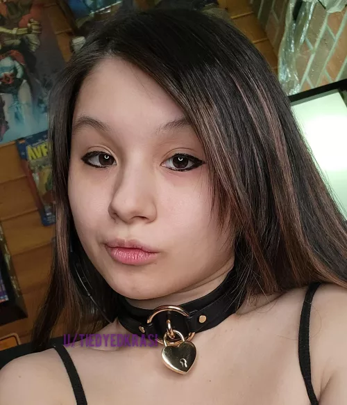 My face when I'm tired by tiedyedkrasi