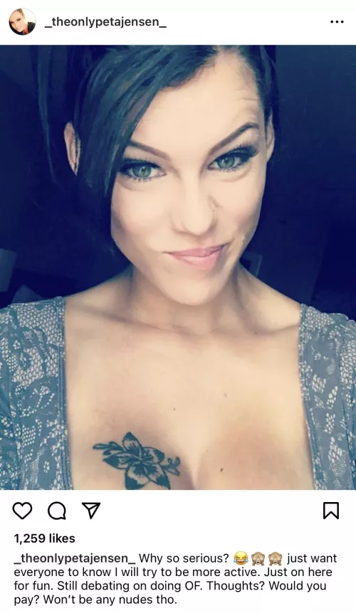 Such a beauty. Interesting to know what he OF would be like (see her comment under her photo ) by altfun00