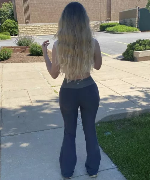 Summer time ☀️ by Jadedoll18