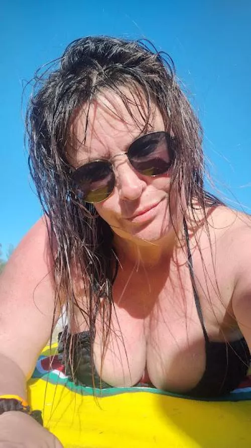 Sun, glasses and bikini... by ladylara98