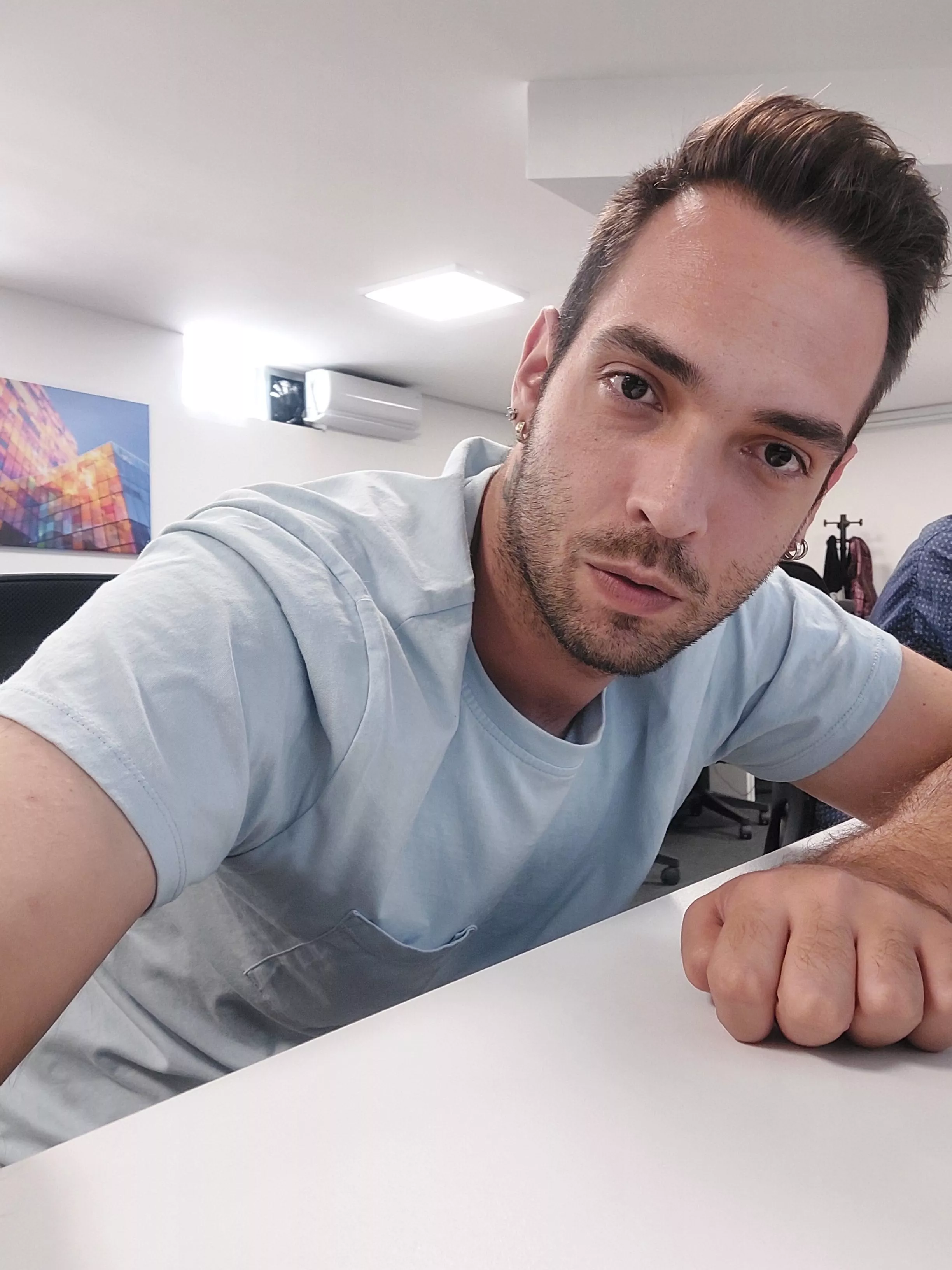 Talk to me? posted by Peeaki