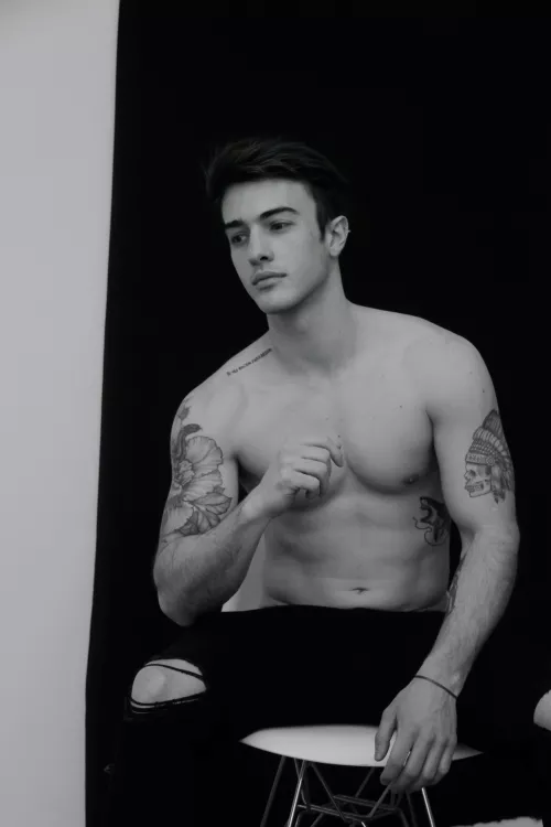 Am I still hot if I'm a little on the chubby side? by Powerful_Maybe_9304