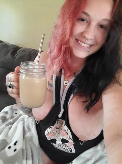 I could use a head between my legs while I enjoy my coffee by Lunaa_Jay