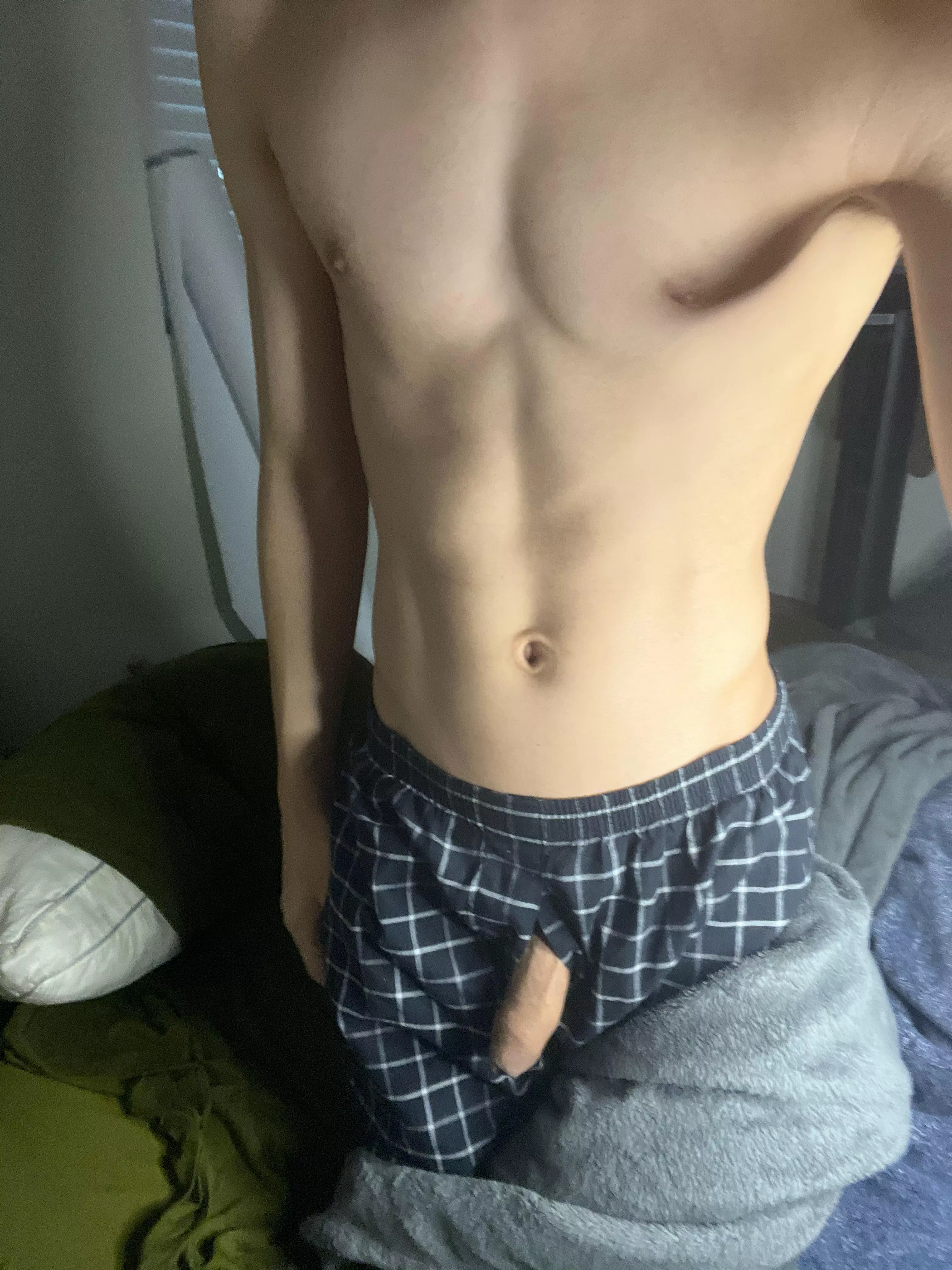 I’m lonely posted by Worried-Outside-4270