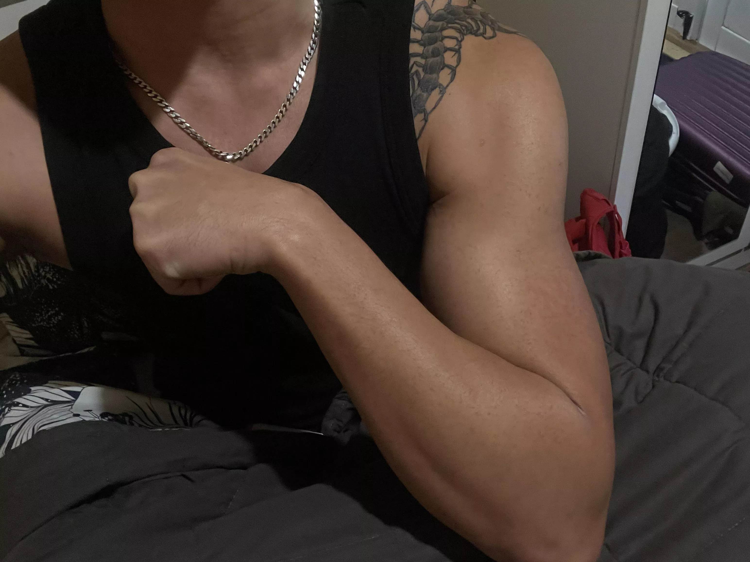 In need of a forearm pump… posted by Electronic-Cable-690