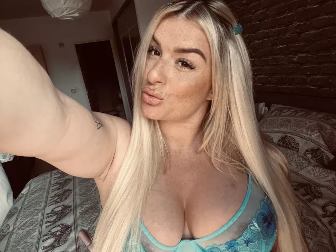 Kisses from Dublin by Naughtyirishslut