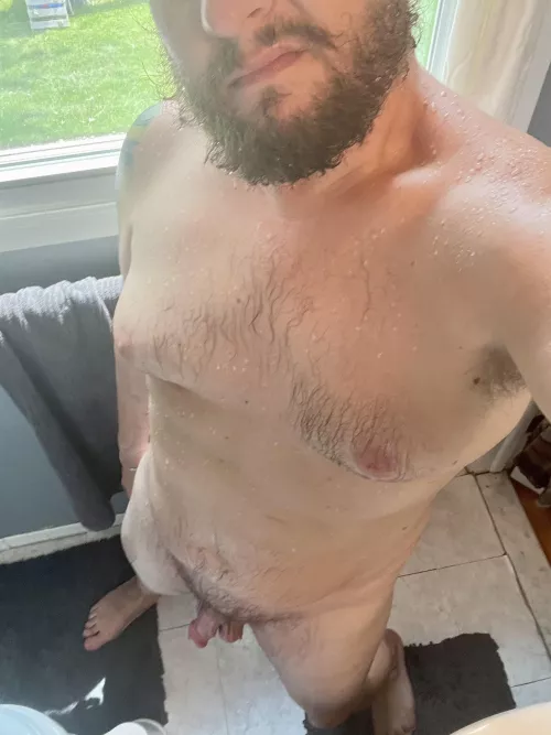 Morning shower, hate that I have to put clothes on by AggravatingGarbage38