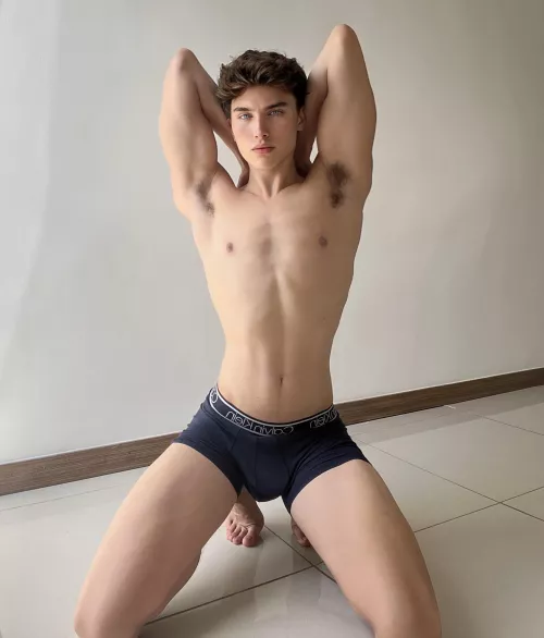 Who likes twink pits? by Sea-Fun-2597