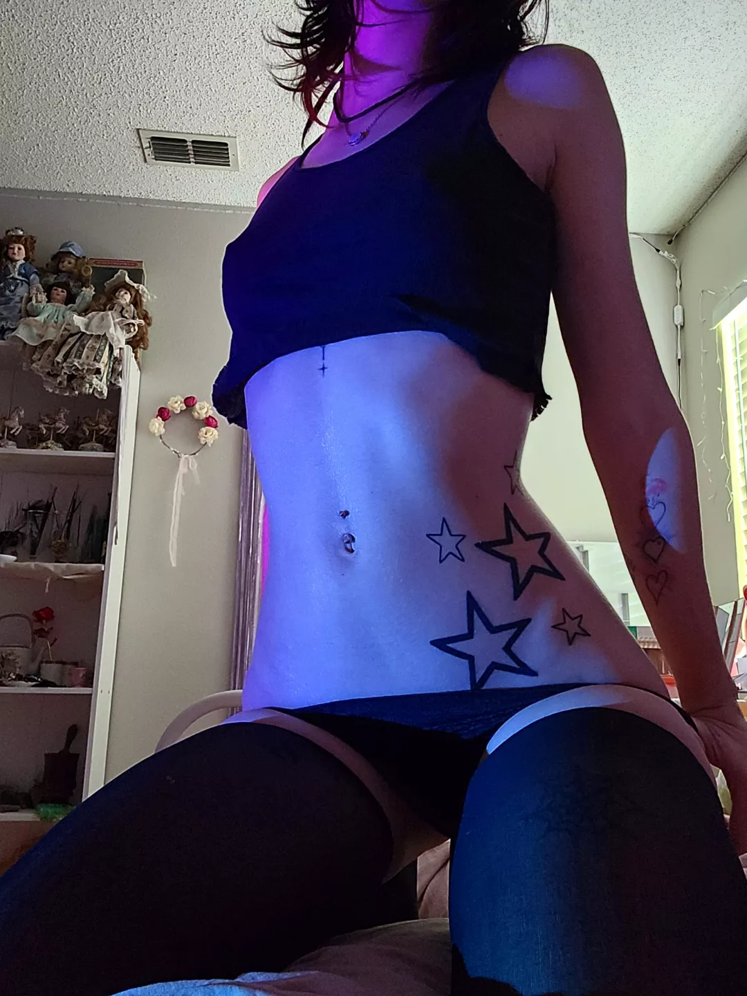 would you fuck a tall alt girl? posted by dolly_kember