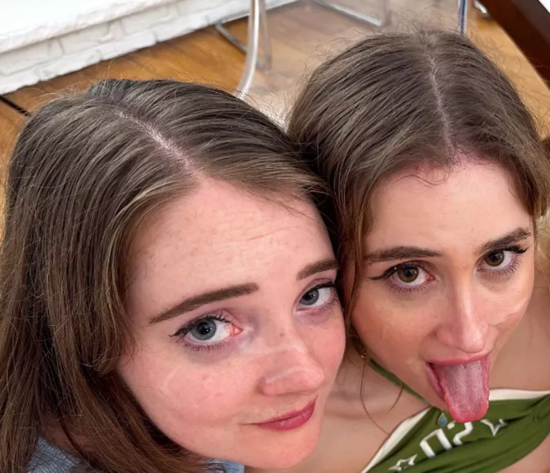 Anyone knows the names of these two girls? posted by 1839297