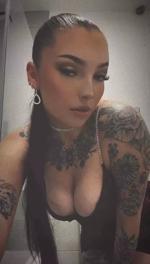 Anyone like tats? by Distinct-Ad-41