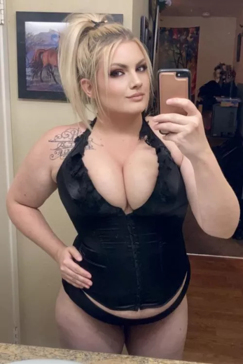 First post here! Do you like my ponytail? by Belflock