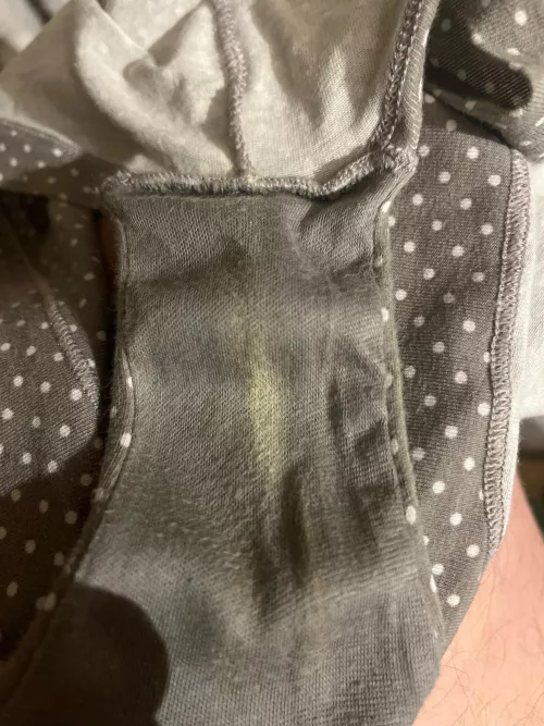 First post of wife’s panties by BBooooommm