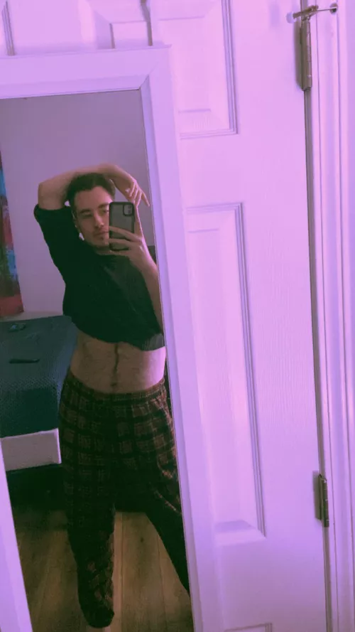 Good Morning ♥️ just curious…Elder Scrolls or Fallout? 👀 by prettyontheinsidee