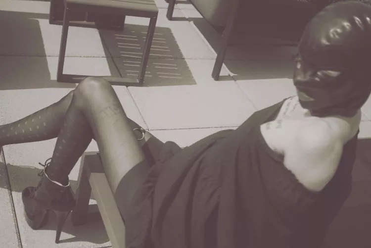 Got to try latex hoods today! by girrlgonerogue