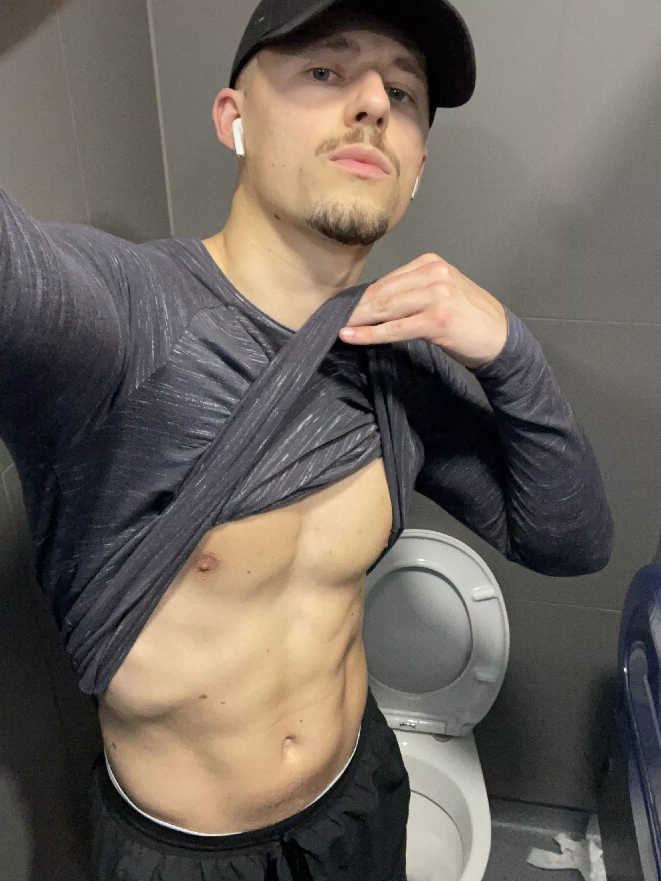 Hey Guys posted by ChechenCannabis