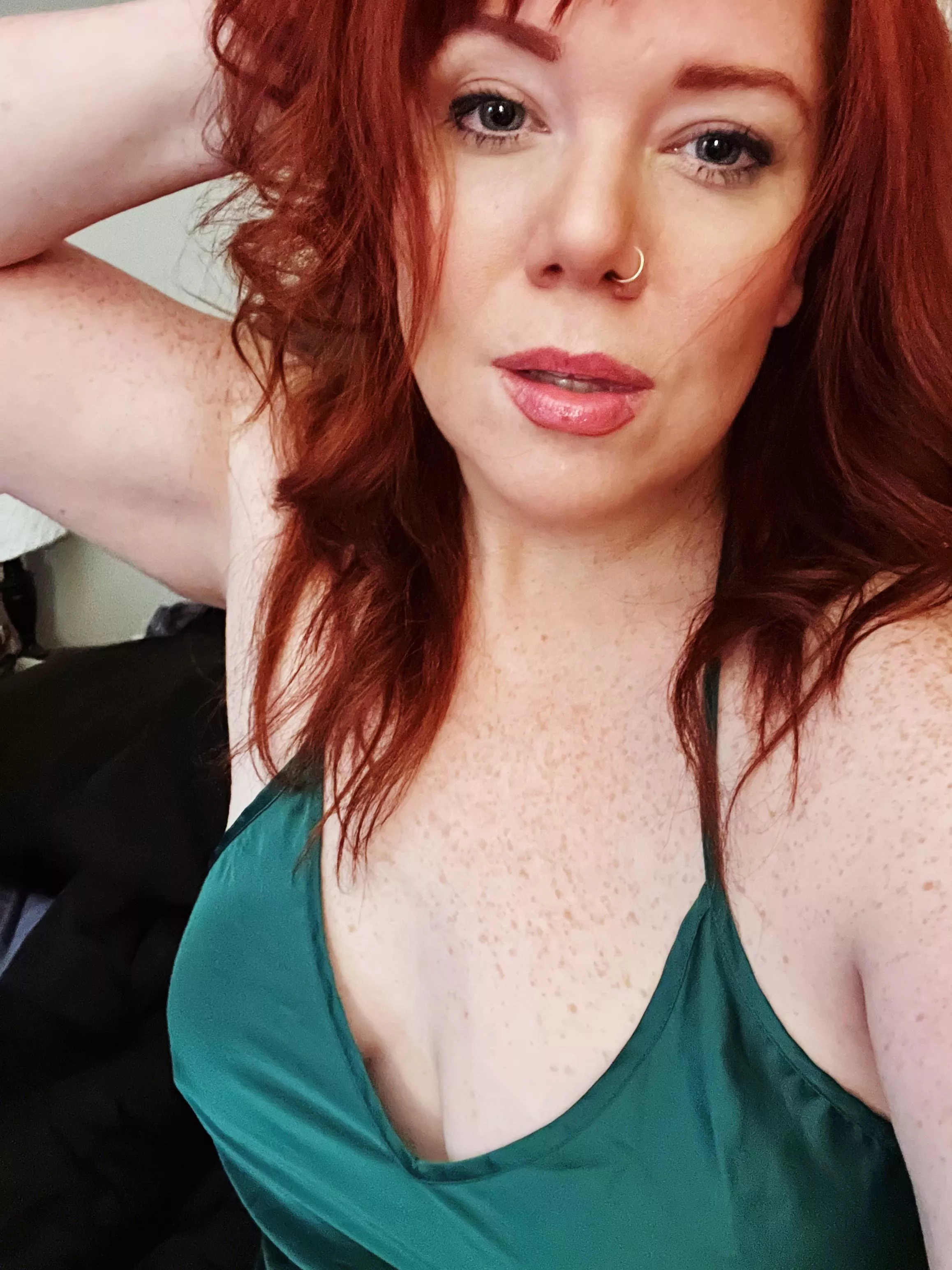 I love wearing dresses… easy access (f41) posted by naughtyexpastorswife