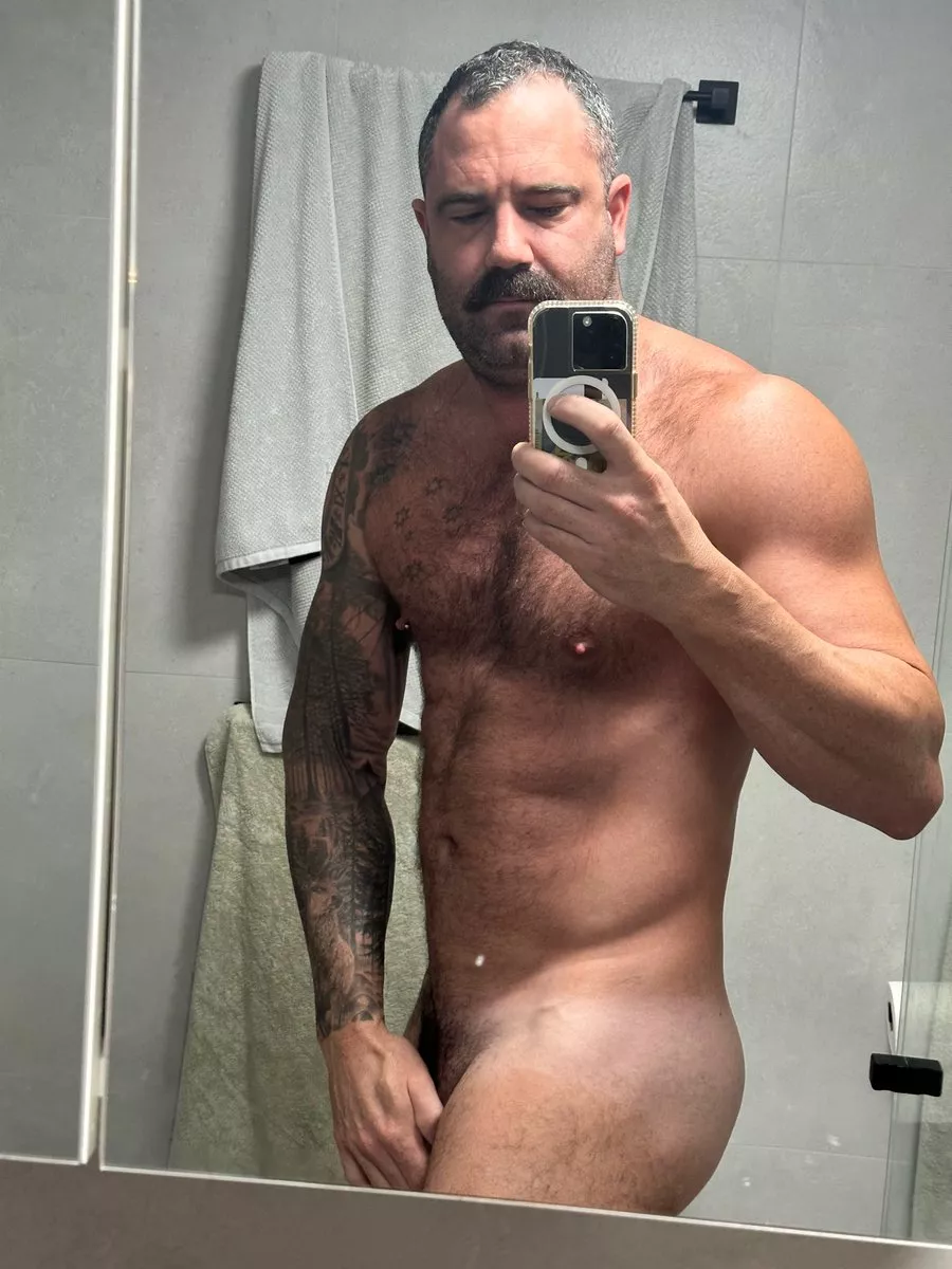 Joshua Rya posted by hairyfatso1