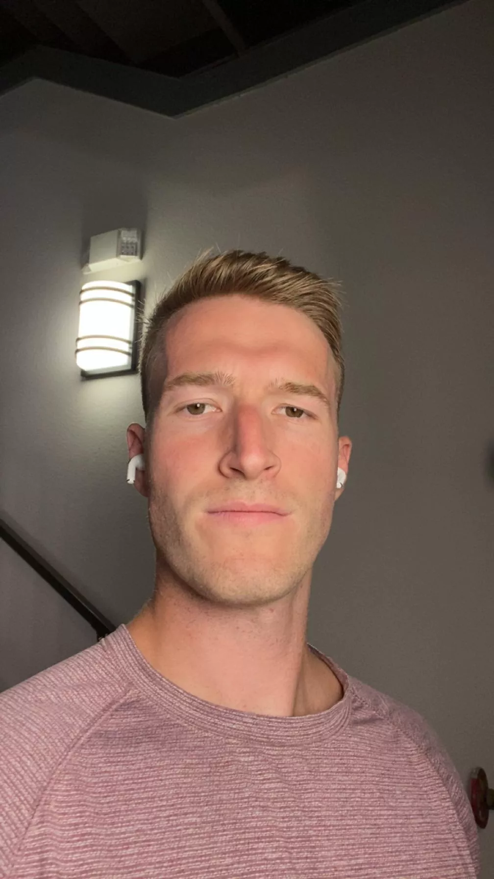 Looking for someone to carry me on ranked OW2 please❤️ posted by -Zinger