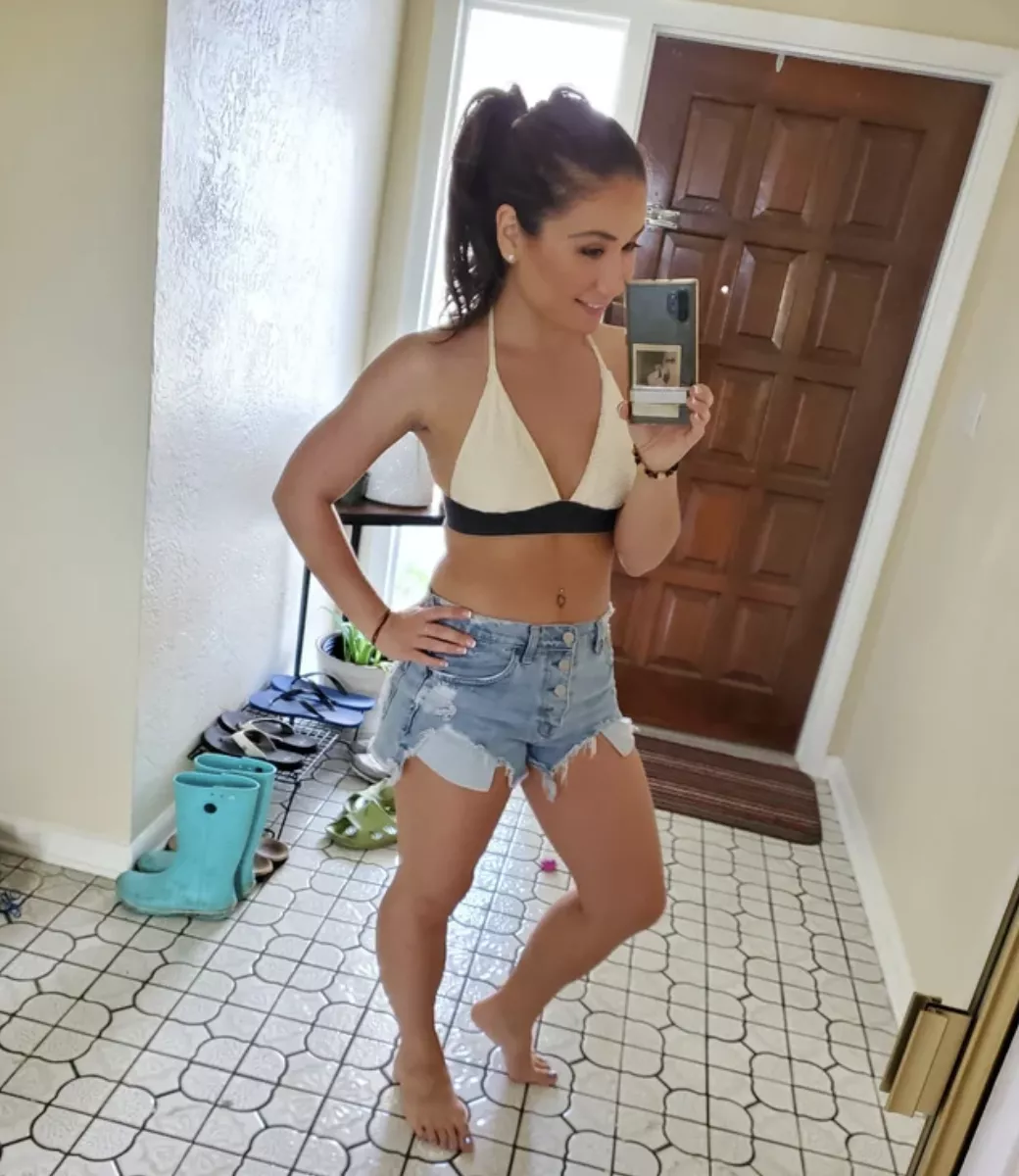 My favorite bikini top! 👙 posted by nikkidavisxo