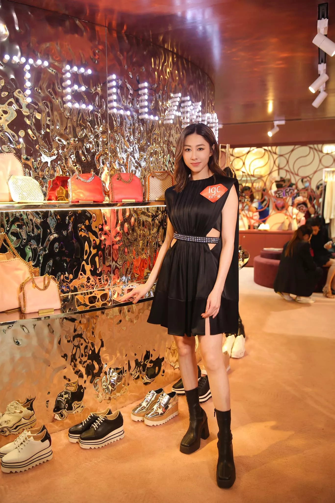 Nancy Wu posted by MisoShiru520