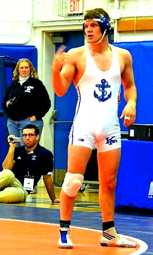 Oh yes - he's easy on the eyes. ♂️😋💗 by Capitola-surfer-dude