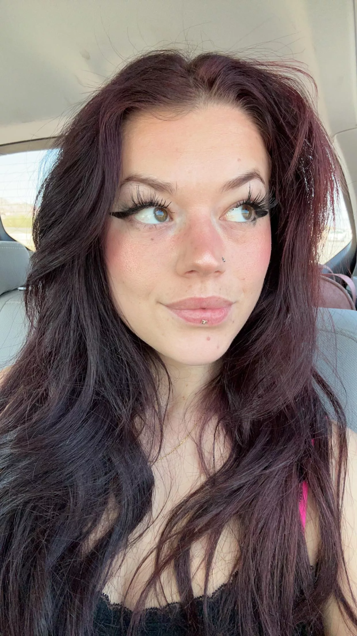 Sun-kissed 🤩 [OC] posted by cherrybb45